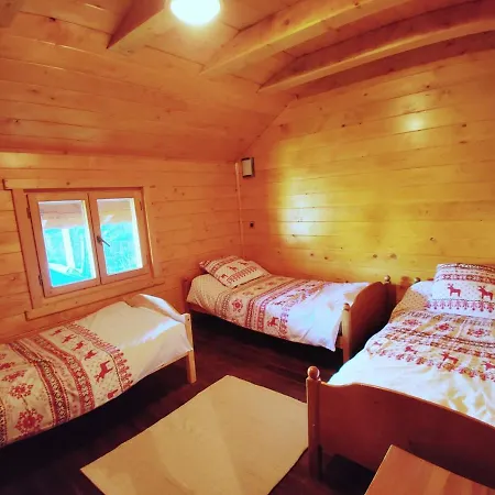 Chalet Barcelonnette, 5 Pieces, 10 Personnes - Fr-1-165a-107 Chalet